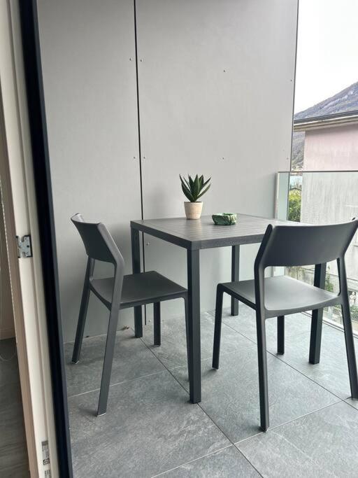 Labpark Relax Apartment Melano Bagian luar foto